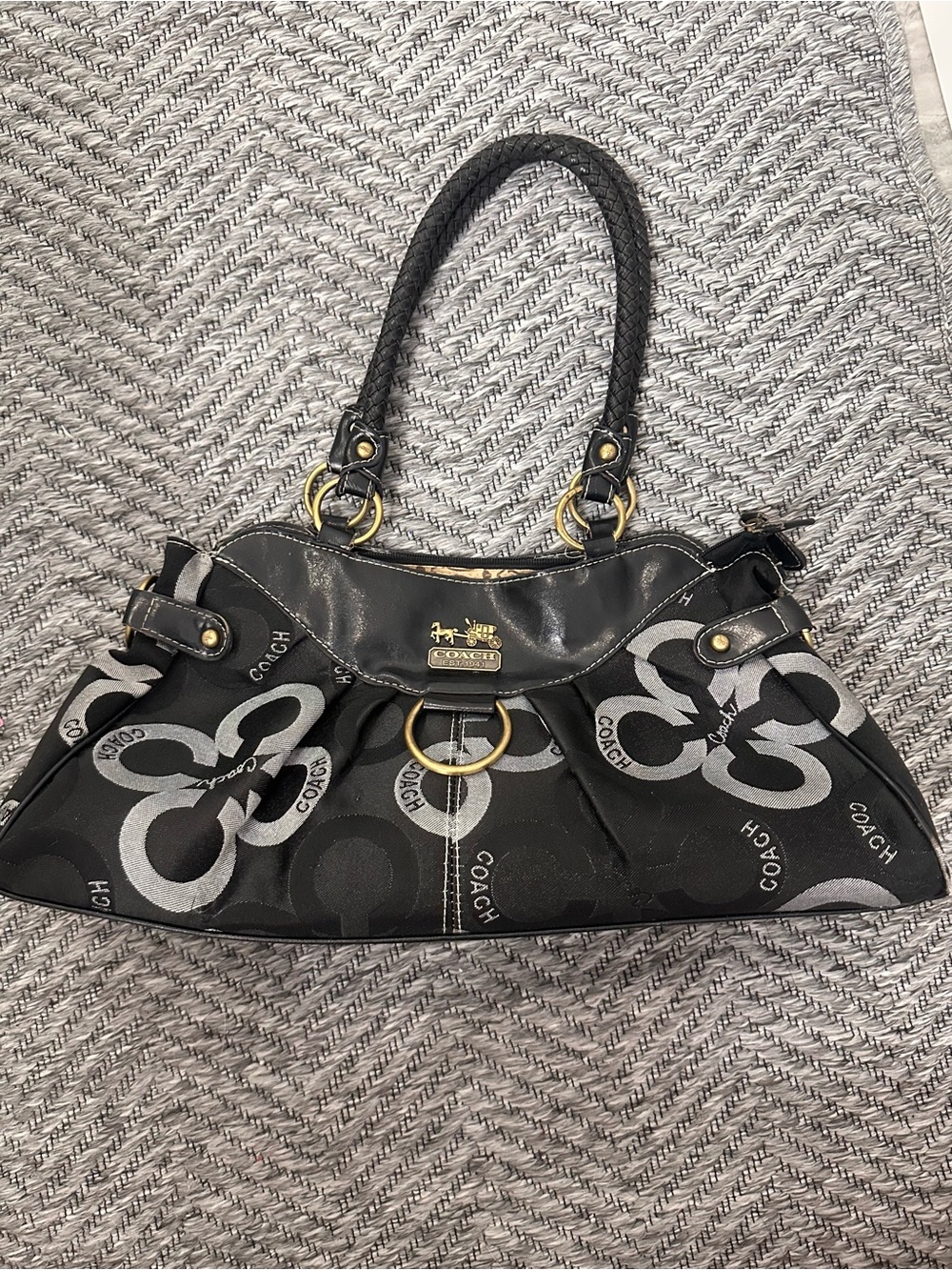 Authentic Genuine Leather Coach Large Bag. Real Leather.
